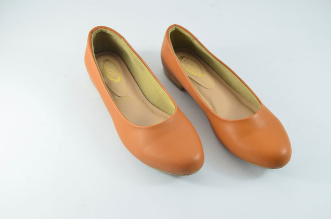 Mustard Round Pumps - La Pelle Store