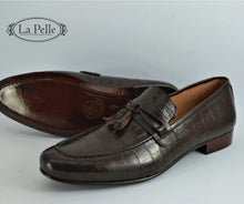 Load image into Gallery viewer, LP-403 Croc Leather: Tassel - La Pelle Store
